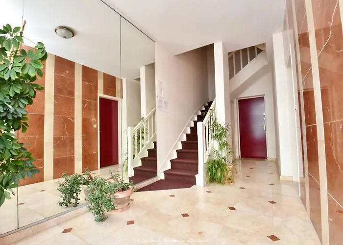 La Mezzanine Apt 5 Pers Classe 3 Etoiles, Royan- Centre 300 M Plage Foncillon